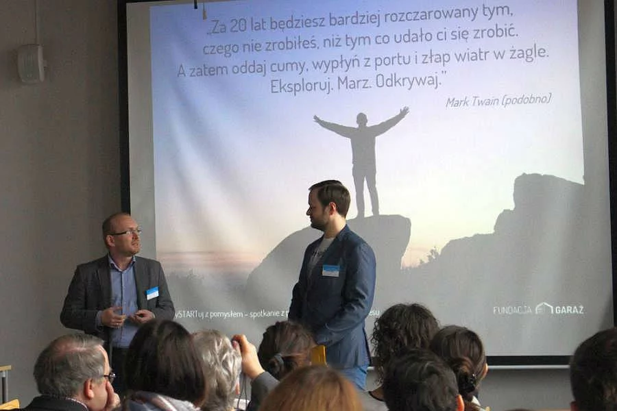 Do Fundacji zgłaszają się osoby, które maja pomysł na własny biznes, ale nie wiedzą jak go zrealizować. Jednak Garaż otwarty jest również dla tych, którzy tego pomysłu jeszcze nie mają