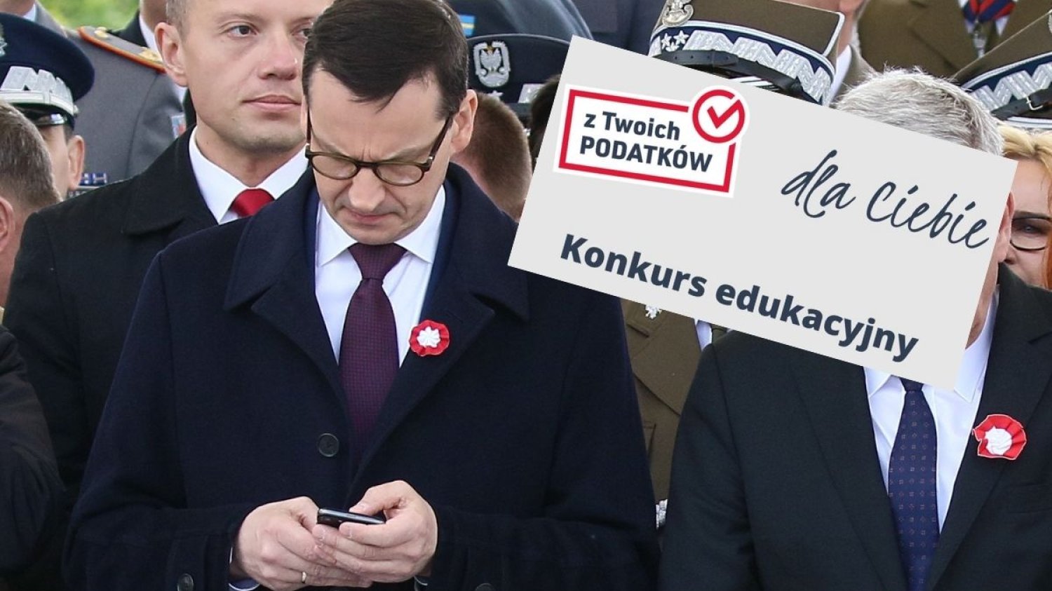 Resort finansów ogłosił konkurs "Z twoich podatków". Internauci wykorzystali go, aby wytknąć błędy i przekręty rządu.