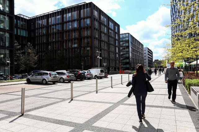 Mordor, czyli zagłębie korporacji na ul. Domaniewskiej w Warszawie