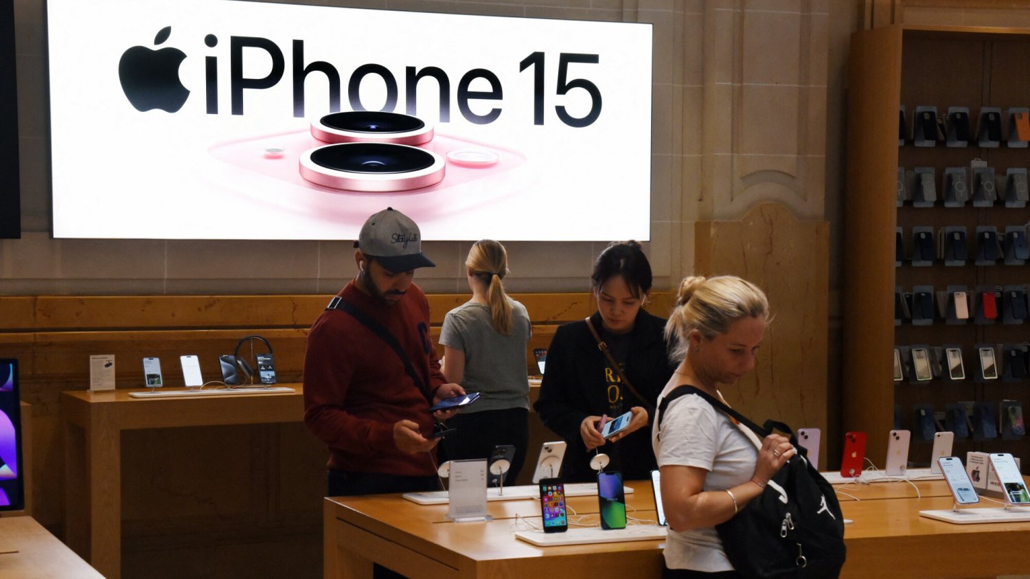 Apple ostrzega przed nowym Pagasusem