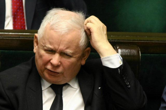 Jarosław Kaczyński okazał się bezwzględnym biznesmenem a nie stetryczałym przywódcą partii