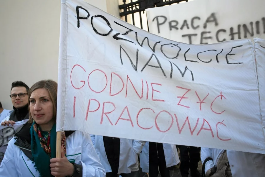 Gdyby sukces transformacji został bardziej sprawiedliwie rozdzielony, inaczej by się nam scena polityczna układała.