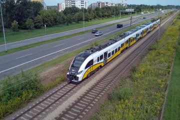 Jak działa system radio-stop w pociągach? I dlaczego ktoś się nim bawi, choć nie powinien?