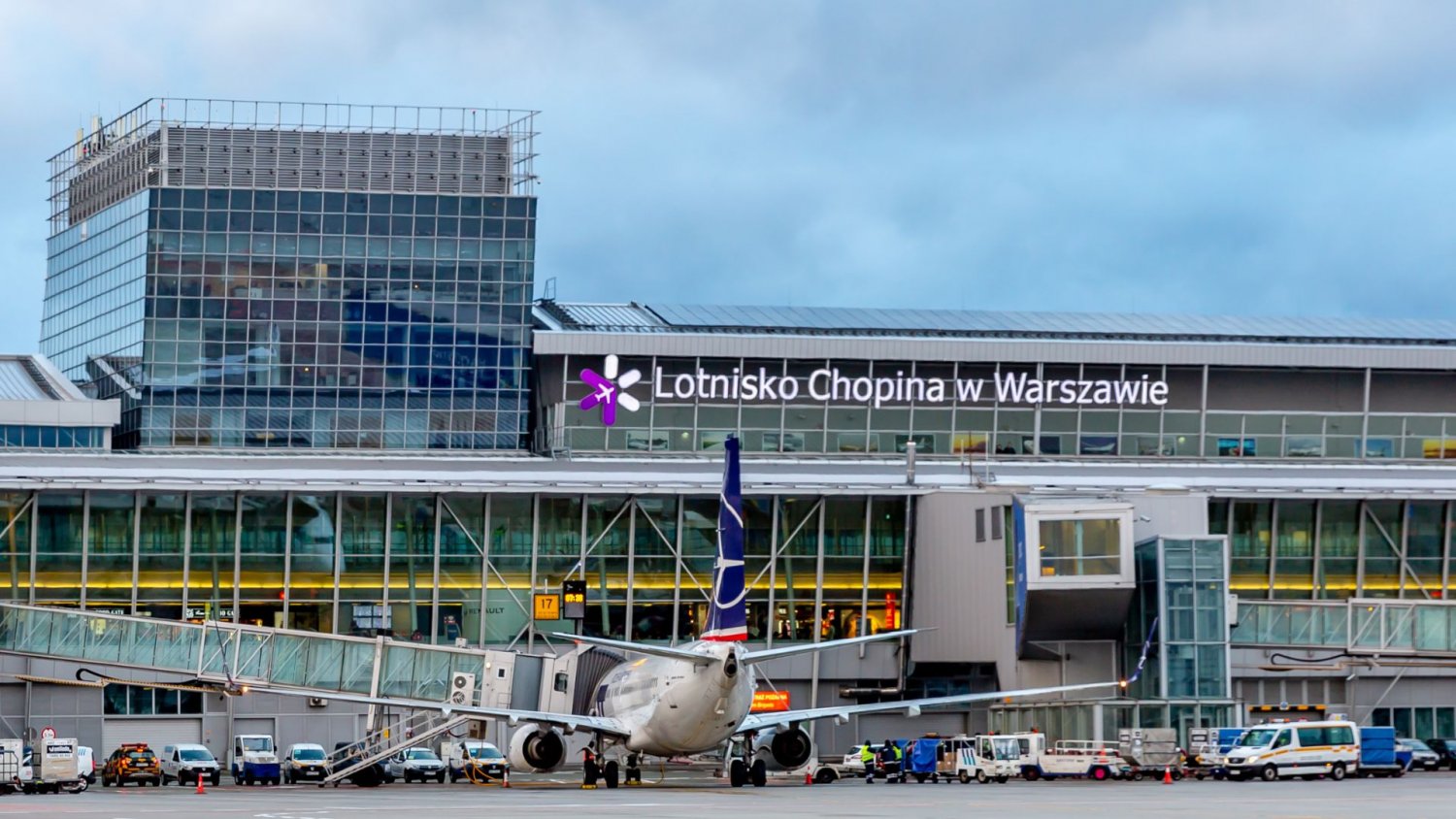 Teren po lotnisku Chopina. Warszawa wreszcie ma szansę być wielka