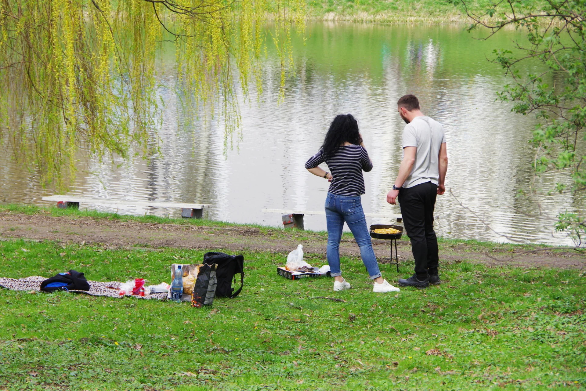 Grill na majówkę – najpopularniejsze artykuły