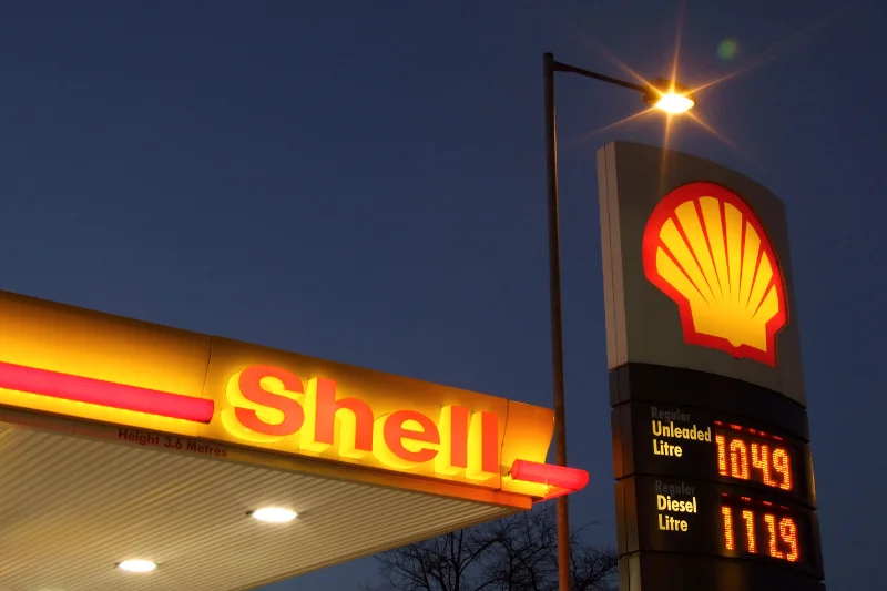 Shell zamierza przejąć za 70 mld dolarów BG Group. Byłaby to pierwsza taka transakcja od 10 lat w branży paliwowej.