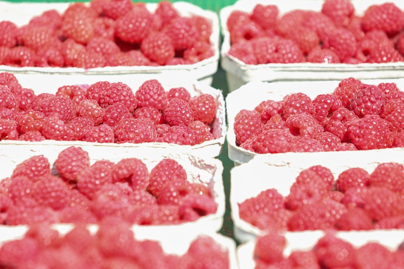 Zmowa cenowa na rynku malin. Są pierwsze wyniki kontroli UOKiK.