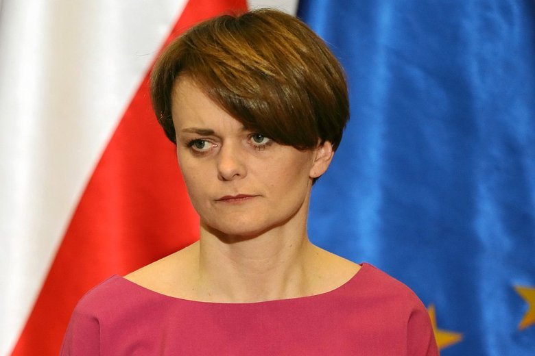 Minister przedsiębiorczości i technologii Jadwiga Emilewicz ma pomysł, by z nauczycieli zrobić urzędników.