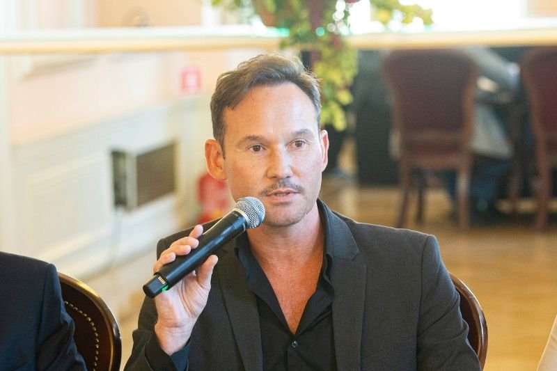 Pracując w Operze Wrocławskiej Mariusz Kwiecień zarabia 60 tys. zł miesięcznie.