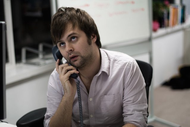 Za słuchanie radiowych hitów w trakcie czekania, aż rozmówca odbierze telefon, trzeba było płacić. Nawet nieświadomie.