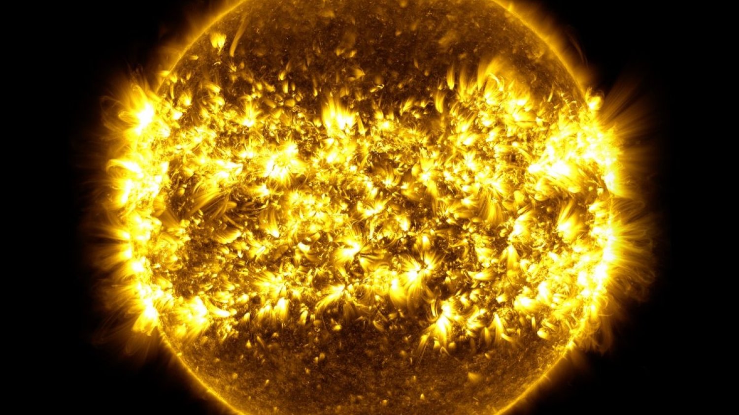Sonda NASA Parker Solar Probe pokazuje nam obraz Słońca jakiego jeszcze nie mieliśmy okazji zobaczyć.