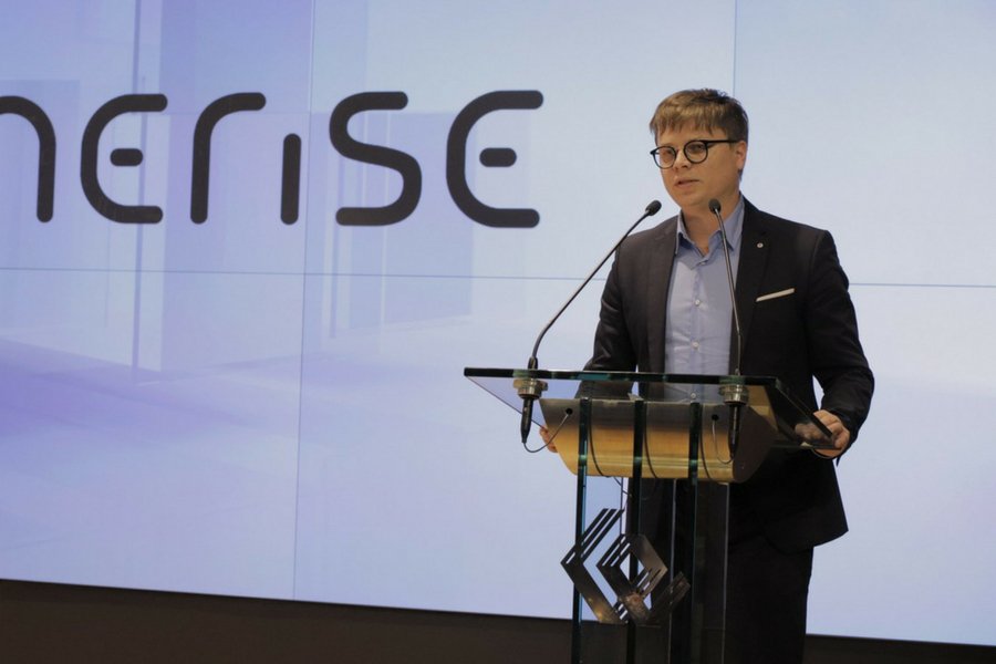 Jarosław Królewski, szef krakowskiej firmy Synerise. Zna wartość dobrego programisty, dlatego nie boi się opłacać ich po europejsku, nie po polsku.