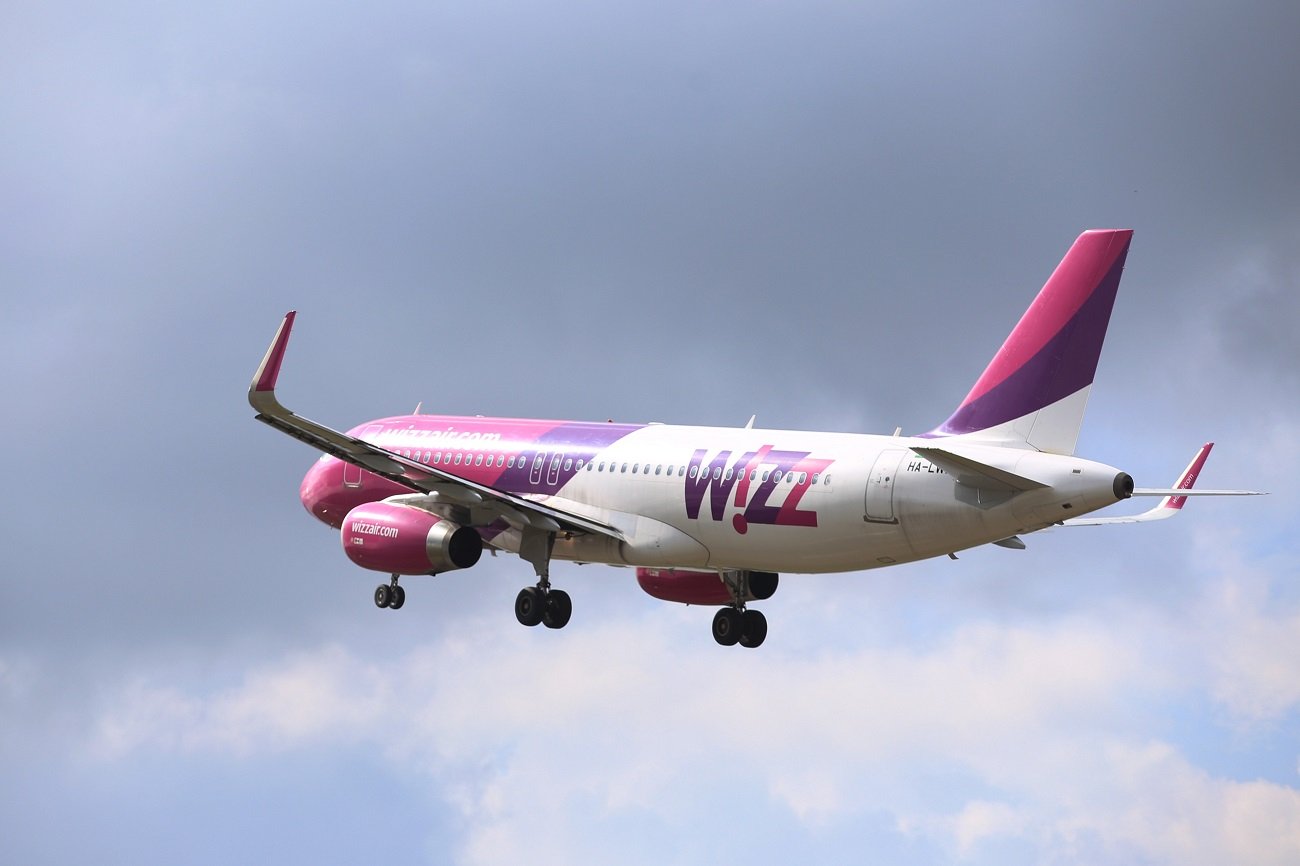 Samolot WizzAir.