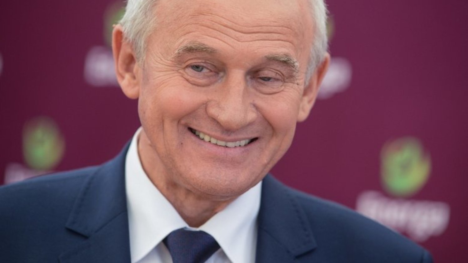 Minister Energii Krzysztof Tchórzewski zapewnia, że ustawa dot. zamrożenia cen prądu nie przysporzy Polsce kłopotów z KE.