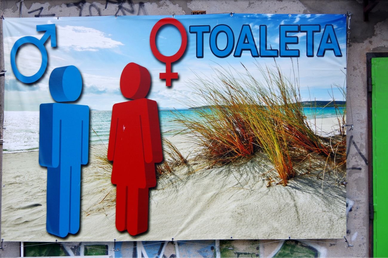 Ceny toalet nad morzem nieprzyjemnie zaskoczyły turystów