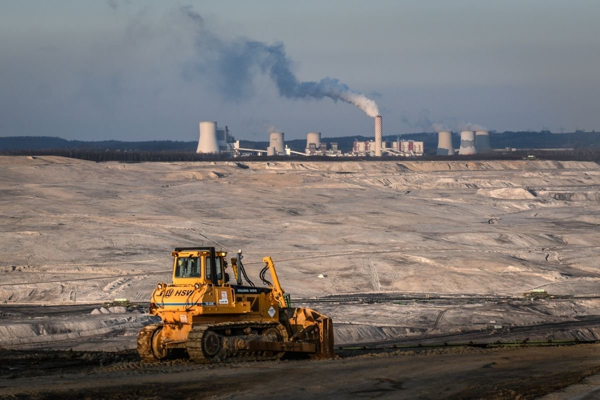 Brak celu neutralności klimatycznej może kosztować Polskę miliardy euro.