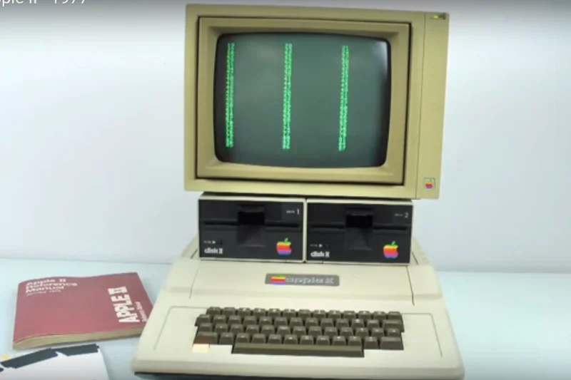 Apple II w pełnej krasie.