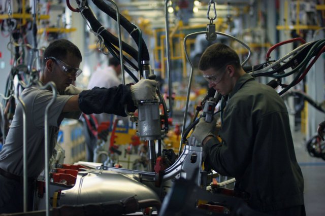 Trudno mówić o stuprocentowo wolnym rynku, gdy zachodnie przedsiębiorstwa przez 50 lat gromadziły kapitał, a my mieliśmy komunę – twierdzi Kaźmierczak