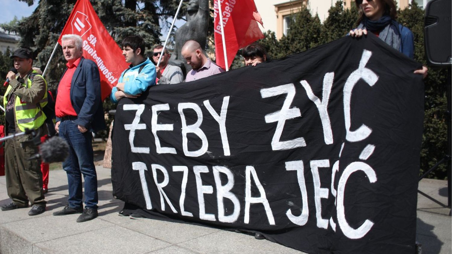 Polacy wolą pracować. Dłuższy weekend nie jest dla nas.