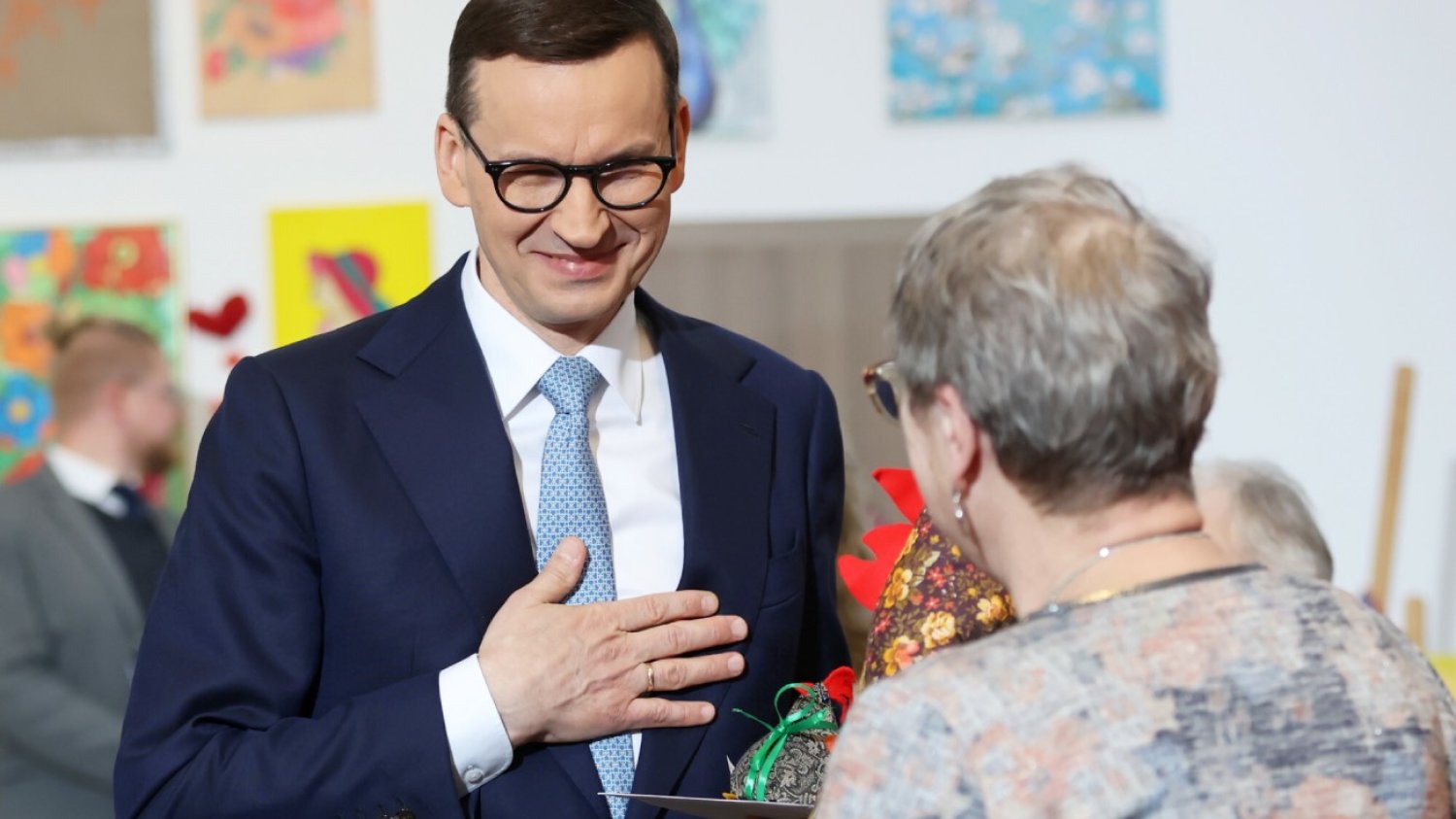 PiS zapożycza się na "trzynastki". Spłaty zostawia następcom.