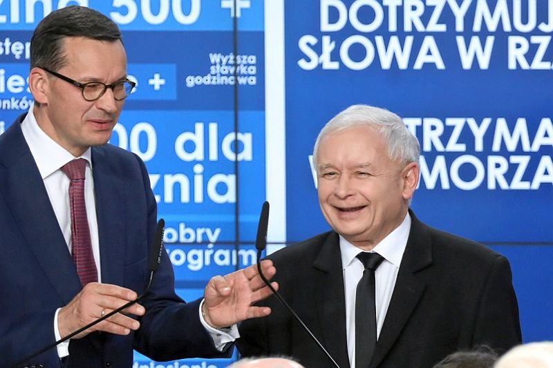 Skutki "5 Kaczyńskiego" to strajk nauczycieli, tykająca bomba w energetyce i zapaść służby zdrowia – alarmują ekonomiści BCC