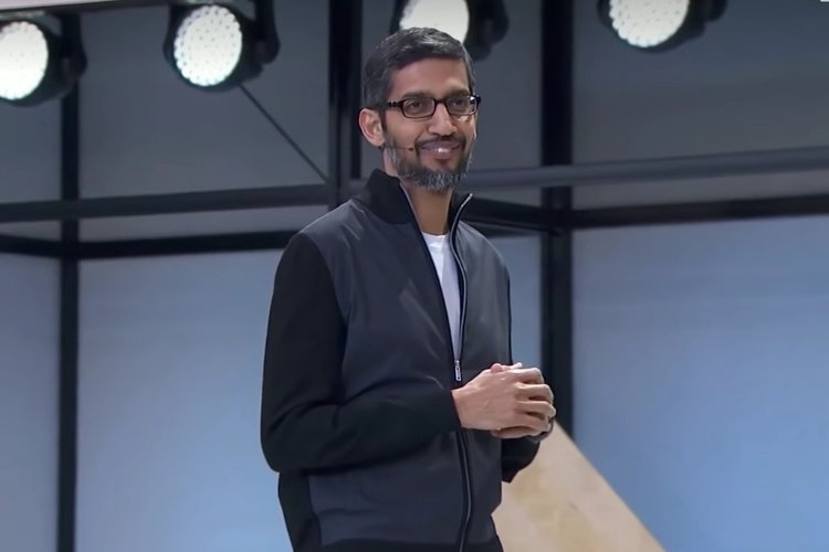 Sundar Pichai, szef Google, był jedną z czterech osób przesłuchiwanych przez Kongres.