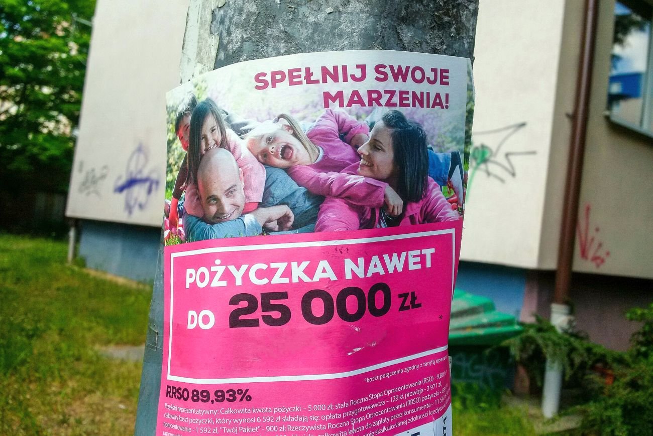Liczba umów pożyczkowych w Polsce rośnie w zastraszającym tempie.