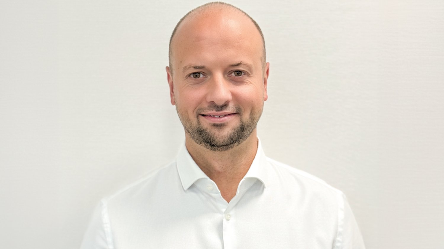 Nicolas Jedraszak w kwietniu br. objął stanowisko Prezesa Zarządu firmy Maczfit. Nicolas jest ekspertem z zakresu budowania skutecznych kanałów sprzedaży oraz e-commerce.