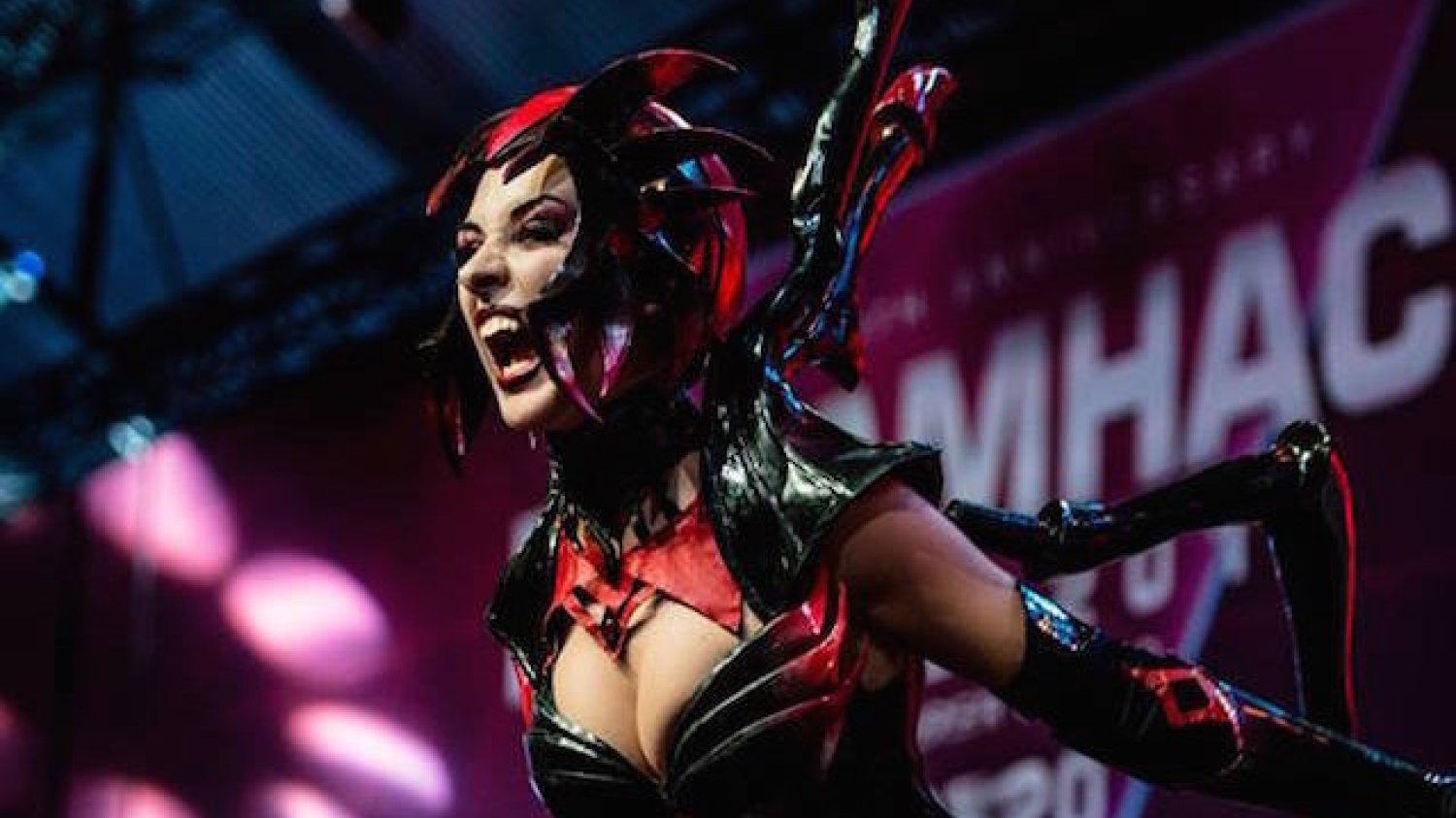 W cosplayu z gry League Of Legends.