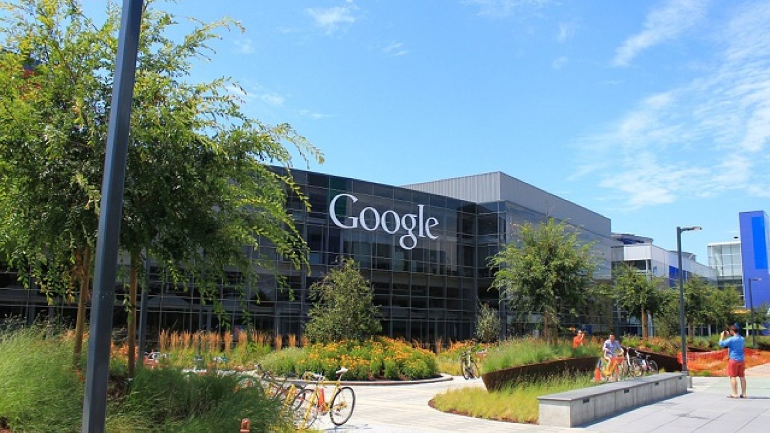 Dzięki nowej usłudze Google, można będzie być na bieżąco z wszystkimi informacjami od kandydatów, bez potrzeby wyszukiwania informacji o nich w siecie