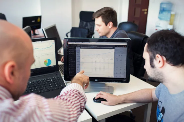 "Reklamodawcy często bezkrytyczne podchodzą do danych, które pokazuje Google Analytics"