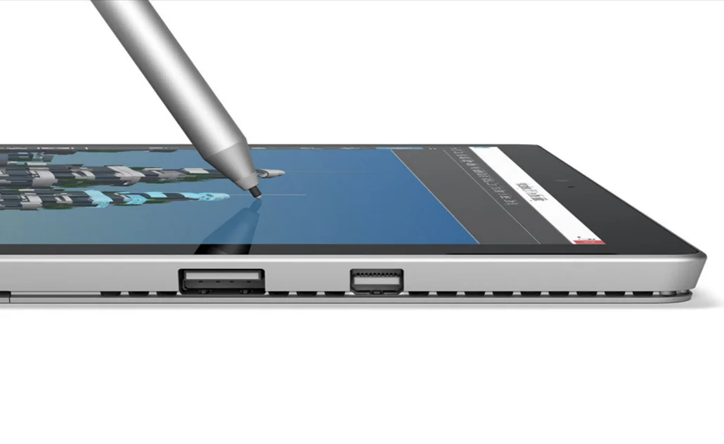 Pióro Surface Pen. Nawet nie chciałem go dotykać. Po prostu takie rzeczy nie są dla mnie... tak mi się zdawało. Doceniły go moje dzieci. Zaraz potem dowiedziałem się, że to profesjonalne narzędzie, z którego korzysta choćby polski ilustrator Dawid Ryski -