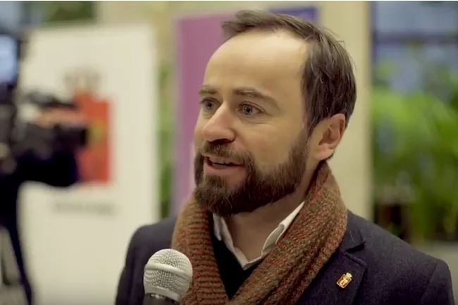 Michał Olszewski polityką zajmował się jeszcze za czasów studiów.