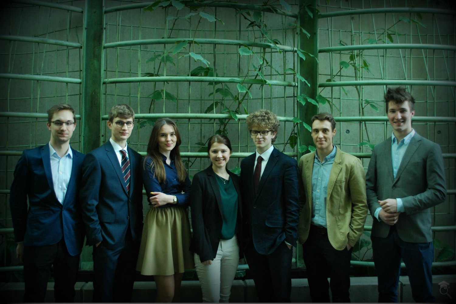 Twórcy UniverScan (Jan Rakowski, Krzysztof Malinowski, Natalia Cichorska, Katarzyna Różaniecka, Piotr Tarasiewicz, Paweł Słup i Jacek Walasek). Aplikacja dostarcza informacji na temat wydarzeń naukowych na uczelniach wyższych, w których mogą brać udział l