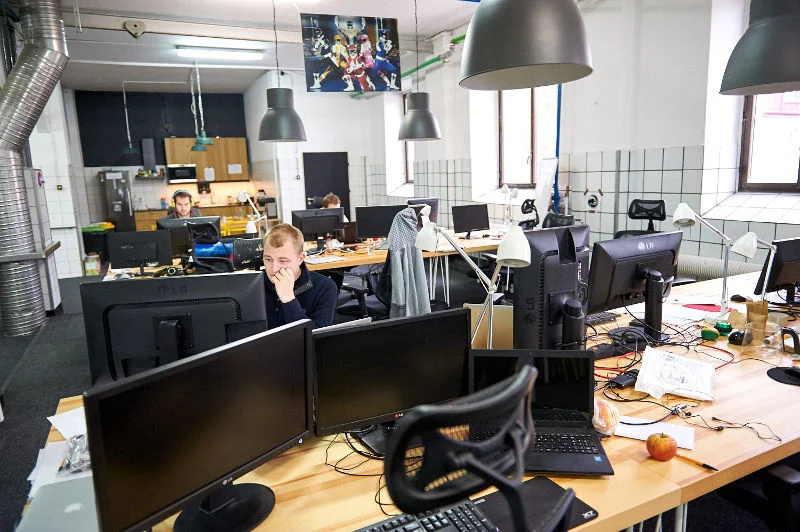 Obecnie w Growbots pracują nawet byli programiści Google'a, Palantira, IBM czy Mozilli.
