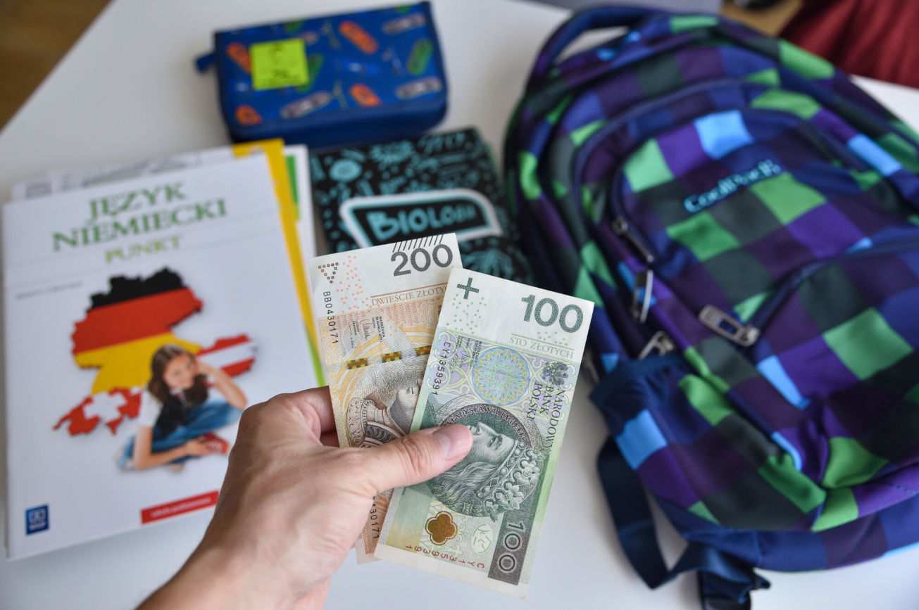 ZUS przelał już ponad 1 mld zł z programu Dobry Start