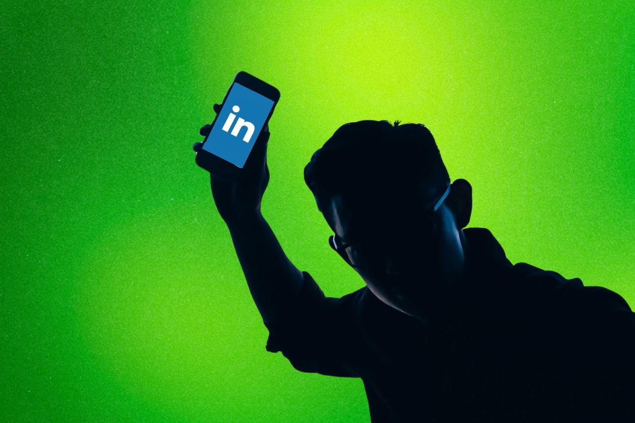 LinkedIn momentami przekracza granice absurdu. Ekspert: "To zwiększenie zasięgu przez kontrowersje"