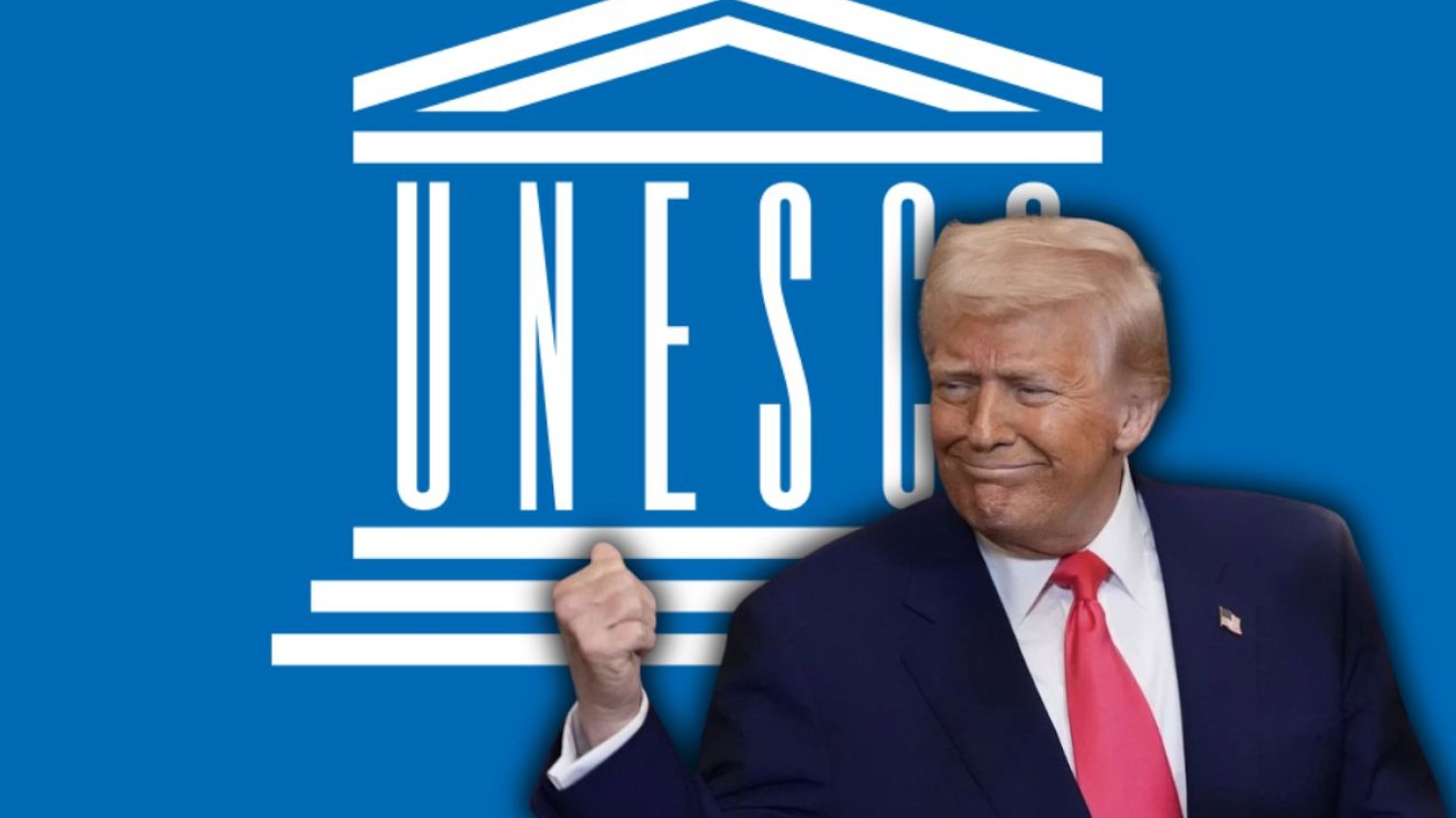 Donald Trump na tle flagi UNESCO.