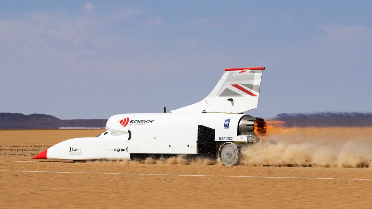 Bloodhound LSR ma szansę już niedługo pobić lądowy rekord prędkości.