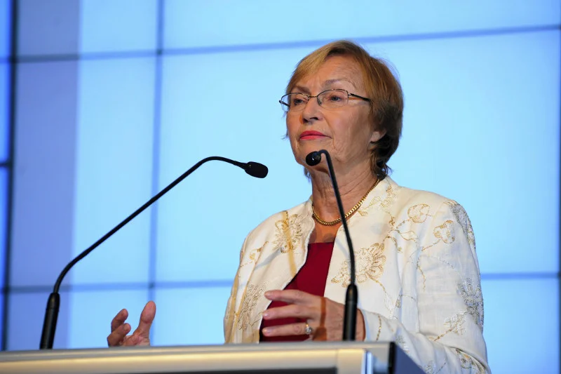 Minister nauki Lena Kolarska-Bobińska.