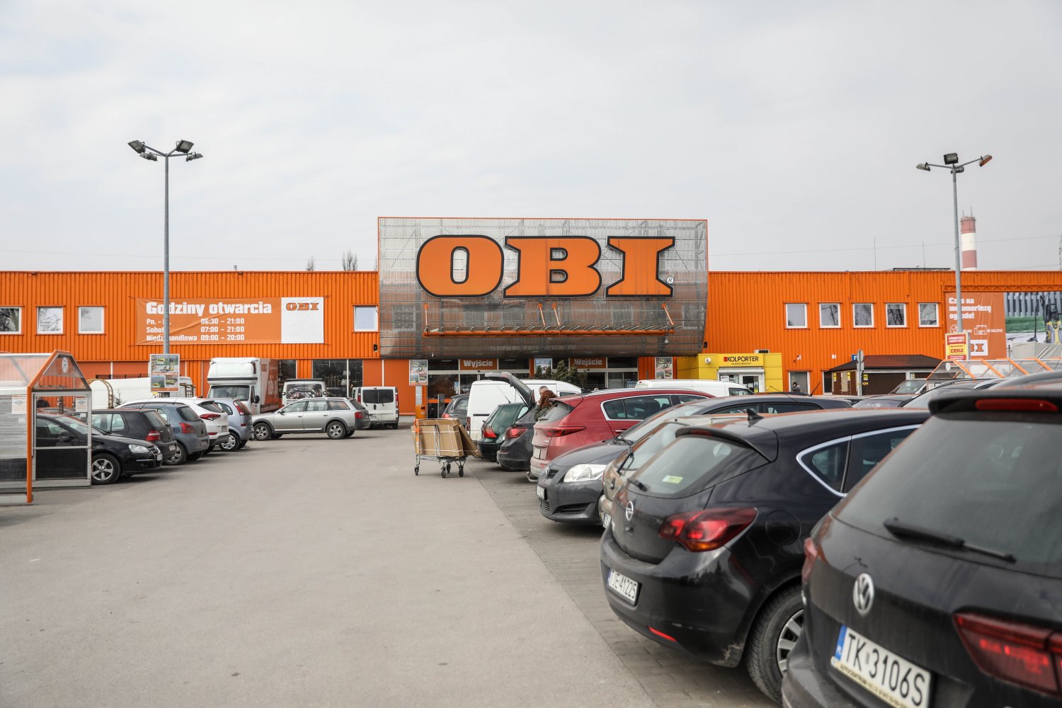 Obi wycofuje z oferty dwa produkty, które mogą zagrażać dzieciom.