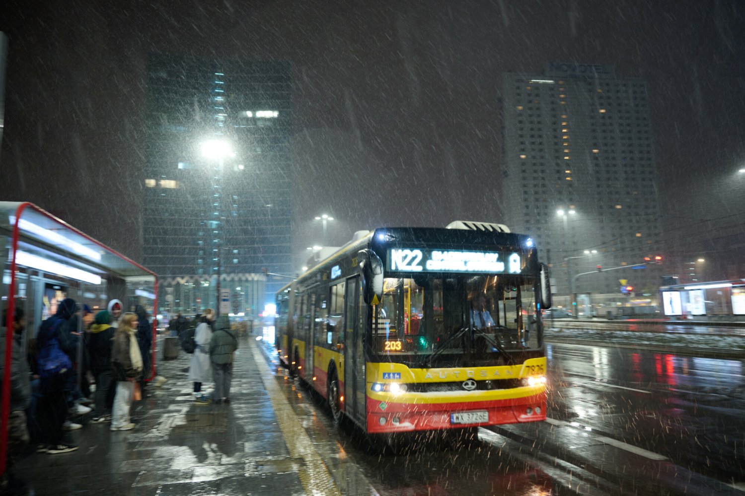 Stała praca dla kierowców z darmowym zakwaterowaniem w Warszawie