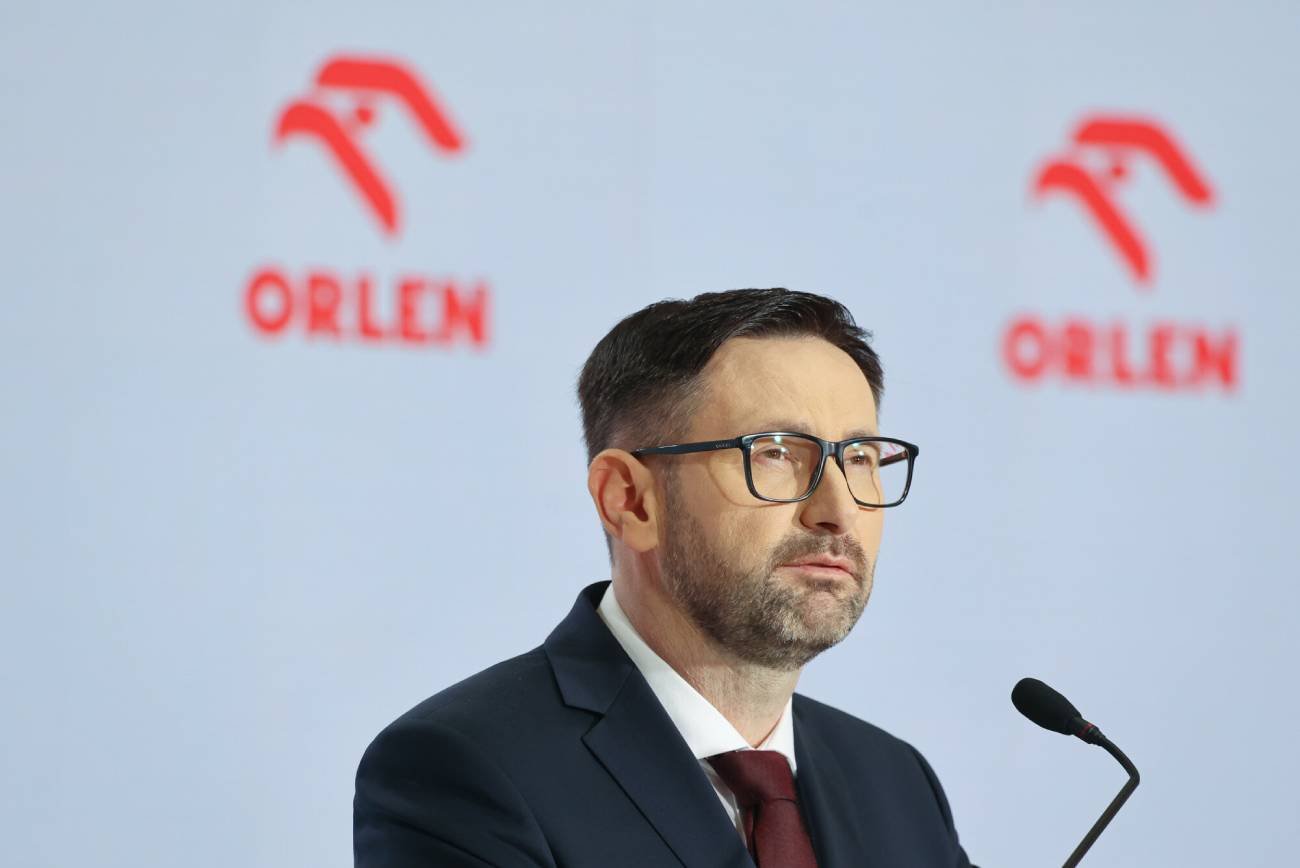 W grudniu miały zostać poczynione przygotowania do przejęcia całości Ruchu. W styczniu sfinalizowani przejęcie Doppler Energie.