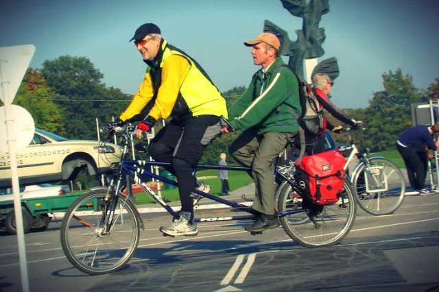 Podstawą dla niewidomego jest znalezienie pilota.