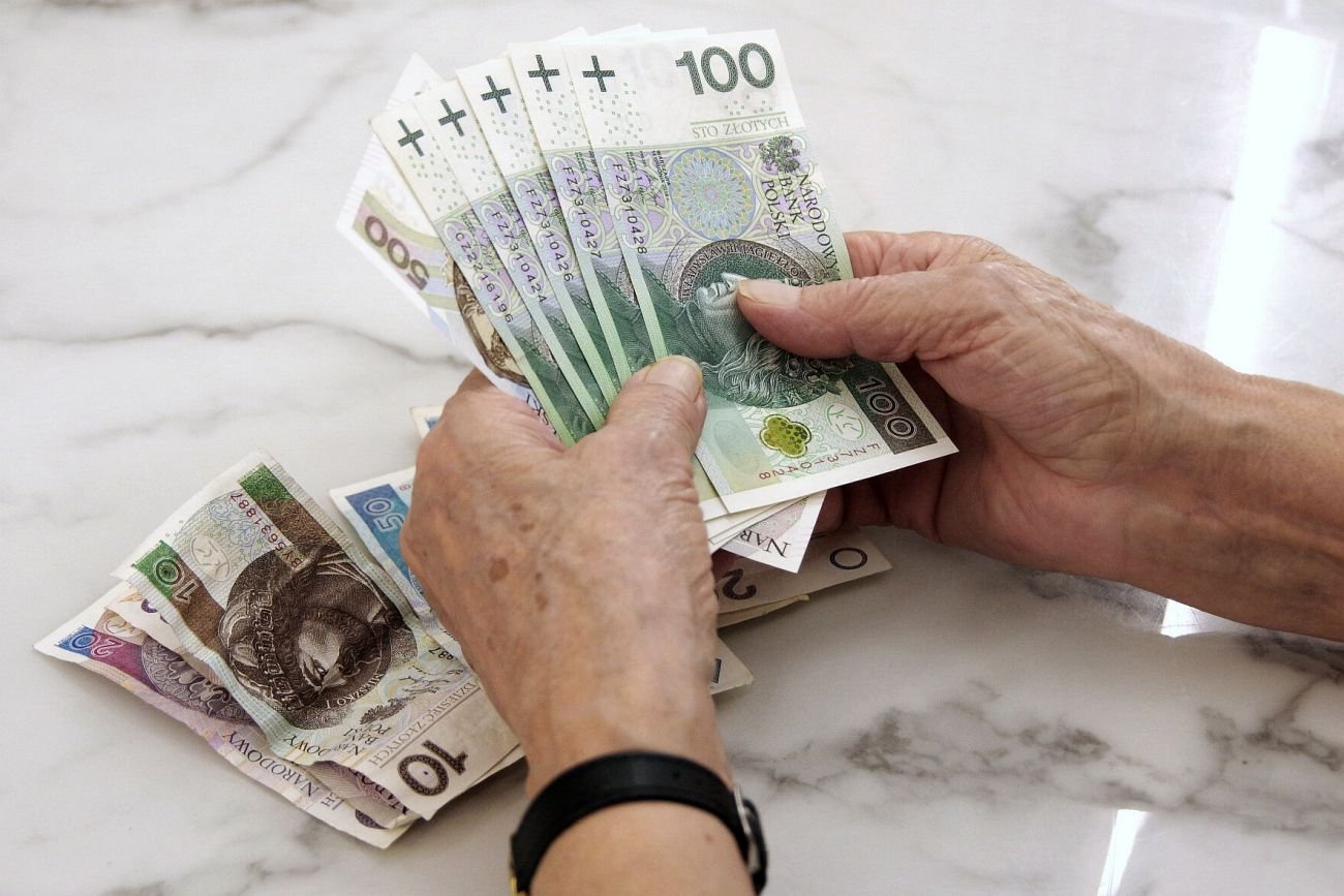 W zeszłym roku prawie połowa Polaków nie dostała ani grosza podwyżki