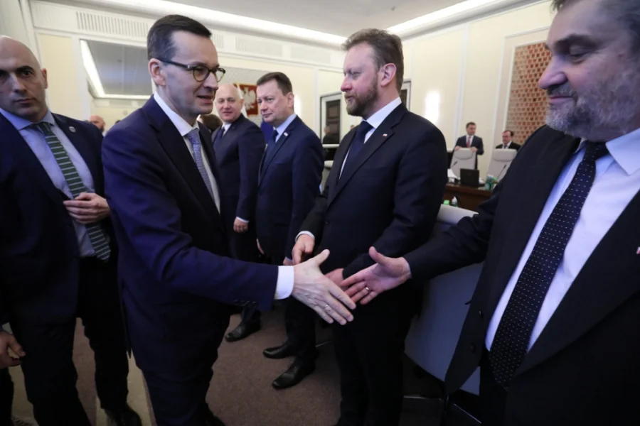 Premier Mateusz Morawiecki i minister rolnictwa Jan Krzysztof Ardanowski forsują nowe pomysły na uregulowanie handlu w Polsce.