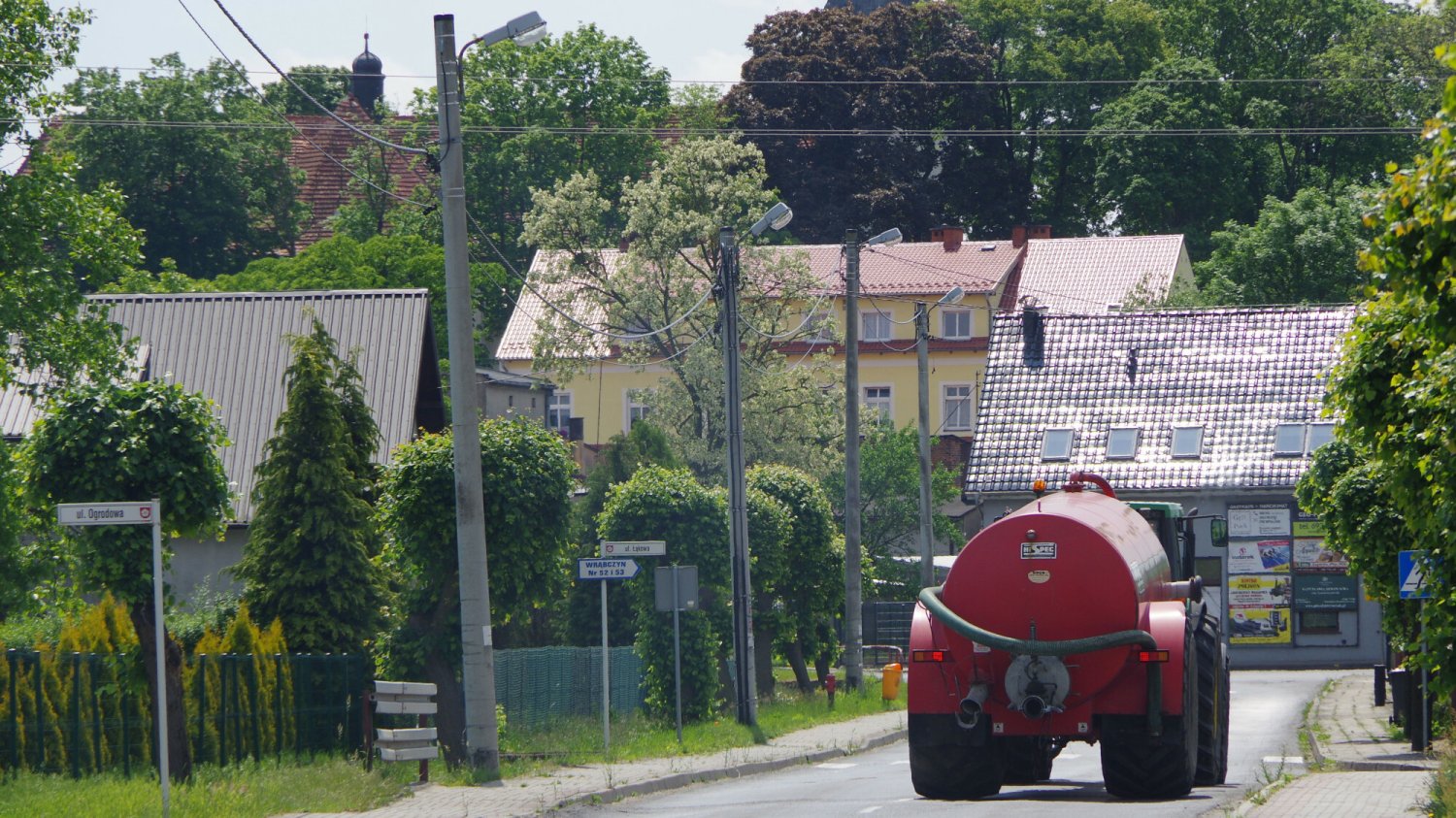 Umowa o wywóz nieczystości – kontrola urzędników