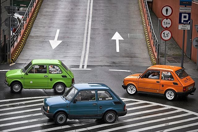 Do dziś 263 osoby nie odebrały swoich przedpłat na maluchy i duże fiaty z 1981 roku