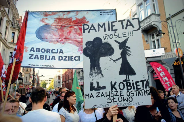 Islandzki protest kosztowałby polską gospodarkę kilka miliardów złotych