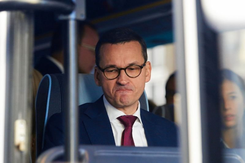 Oceny Morawieckiego są nierówne - jest parę dobrych, ale inne wymagają ponownego "zdania testu".